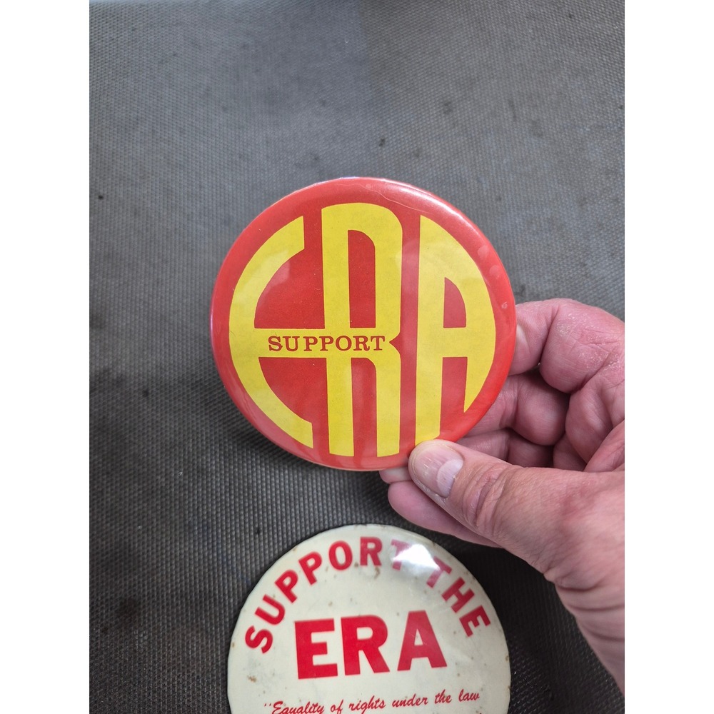 Vintage ERA Buttons Set Support Equal Rights Amendment Pins - Picture 3 of 5